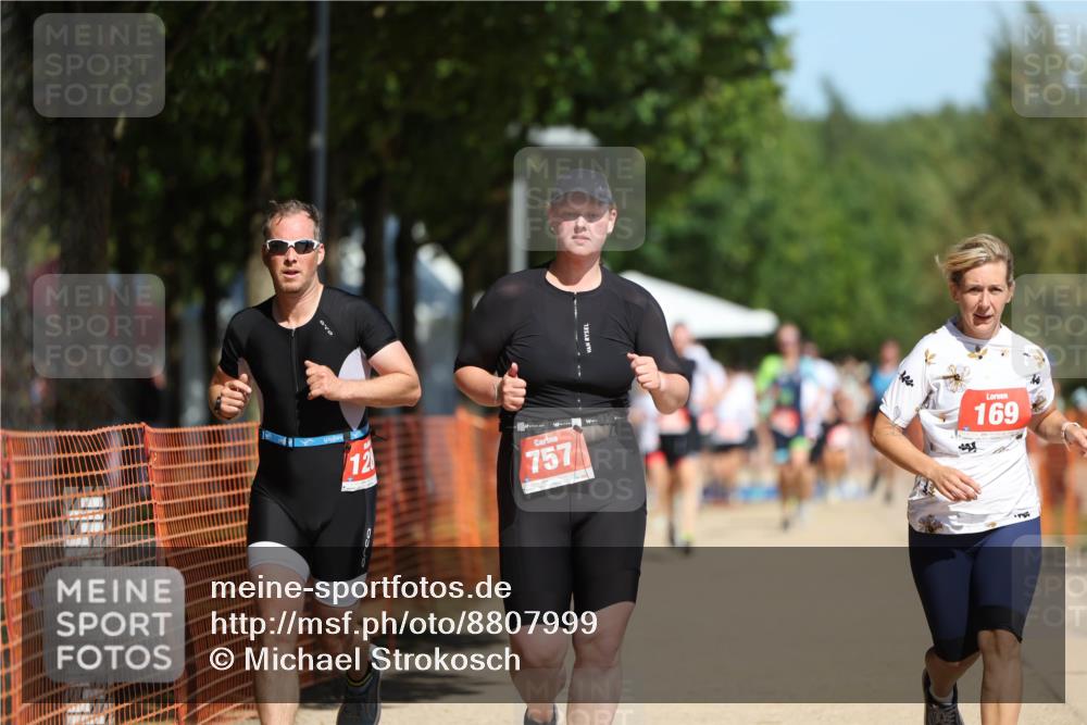 07.09.2025 - 19. Norderstedt Triathlon Michael Strokosch http://msf.ph/oto/8807999 07.09.2025 12:42:23 Laufen 169, 757, 793, 1280, 1300 meine-sportfotos.de