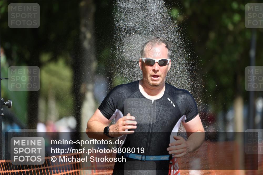 07.09.2025 - 19. Norderstedt Triathlon Michael Strokosch http://msf.ph/oto/8808019 07.09.2025 12:42:25 Laufen 169, 292, 757, 1280 meine-sportfotos.de