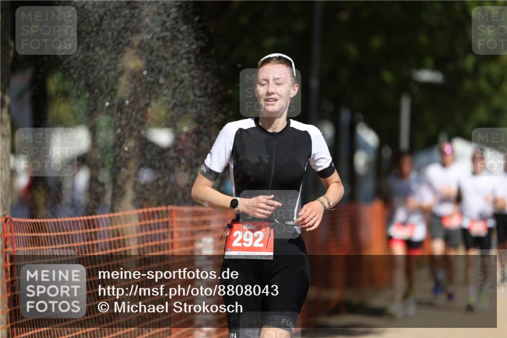 07.09.2025 - 19. Norderstedt Triathlon Michael Strokosch http://msf.ph/oto/8808043 07.09.2025 12:42:32 Laufen 139, 244, 261, 292, 780, 828, 1277 meine-sportfotos.de