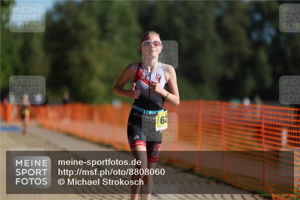 07.09.2025 - 19. Norderstedt Triathlon Michael Strokosch http://msf.ph/oto/8808060 07.09.2025 09:50:39 Laufen 628 meine-sportfotos.de