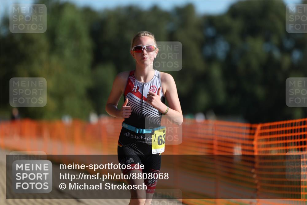 07.09.2025 - 19. Norderstedt Triathlon Michael Strokosch http://msf.ph/oto/8808068 07.09.2025 09:50:40 Laufen 628 meine-sportfotos.de