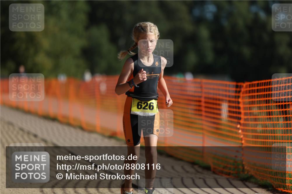 07.09.2025 - 19. Norderstedt Triathlon Michael Strokosch http://msf.ph/oto/8808116 07.09.2025 09:50:55 Laufen 626 meine-sportfotos.de