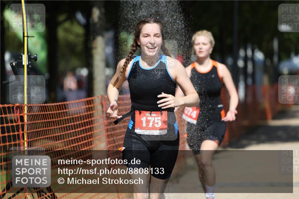 07.09.2025 - 19. Norderstedt Triathlon Michael Strokosch http://msf.ph/oto/8808133 07.09.2025 13:20:37 Laufen 175, 272, 754, 1374 meine-sportfotos.de