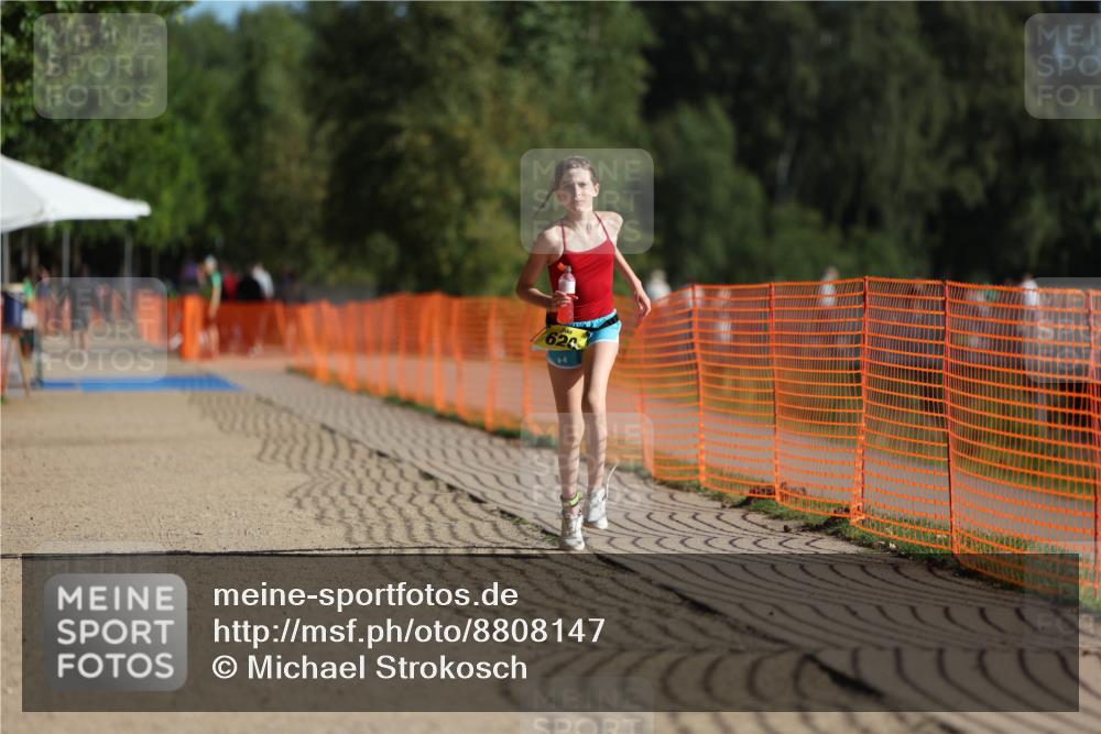 07.09.2025 - 19. Norderstedt Triathlon Michael Strokosch http://msf.ph/oto/8808147 07.09.2025 09:52:45 Laufen 620 meine-sportfotos.de