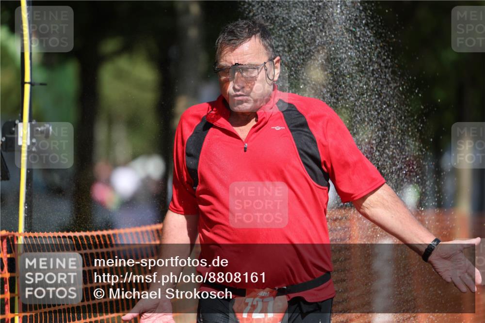 07.09.2025 - 19. Norderstedt Triathlon Michael Strokosch http://msf.ph/oto/8808161 07.09.2025 12:42:53 Laufen 727 meine-sportfotos.de