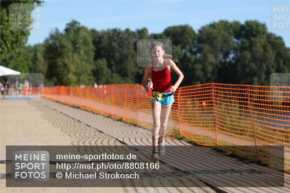 07.09.2025 - 19. Norderstedt Triathlon Michael Strokosch http://msf.ph/oto/8808166 07.09.2025 09:52:49 Laufen 620 meine-sportfotos.de