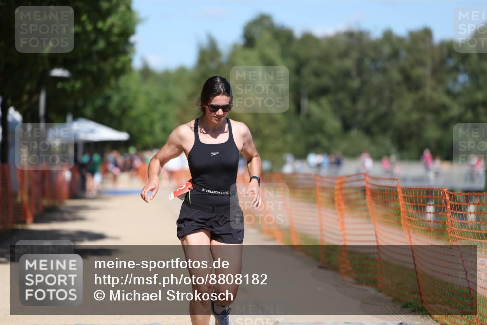 07.09.2025 - 19. Norderstedt Triathlon Michael Strokosch http://msf.ph/oto/8808182 07.09.2025 13:20:42 Laufen 272 meine-sportfotos.de