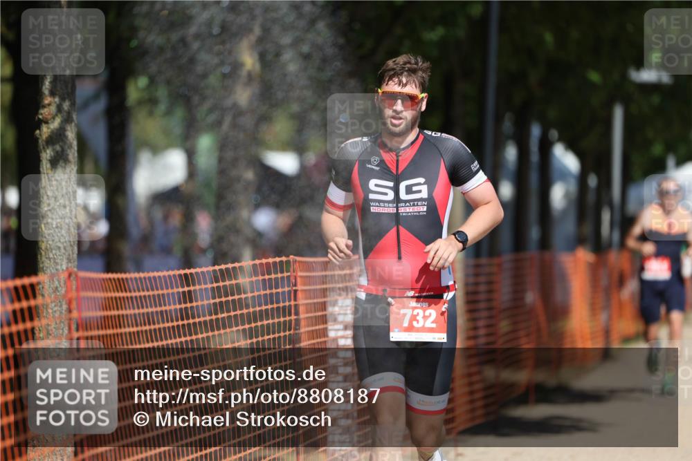 07.09.2025 - 19. Norderstedt Triathlon Michael Strokosch http://msf.ph/oto/8808187 07.09.2025 12:43:09 Laufen 732, 1294, 1351 meine-sportfotos.de