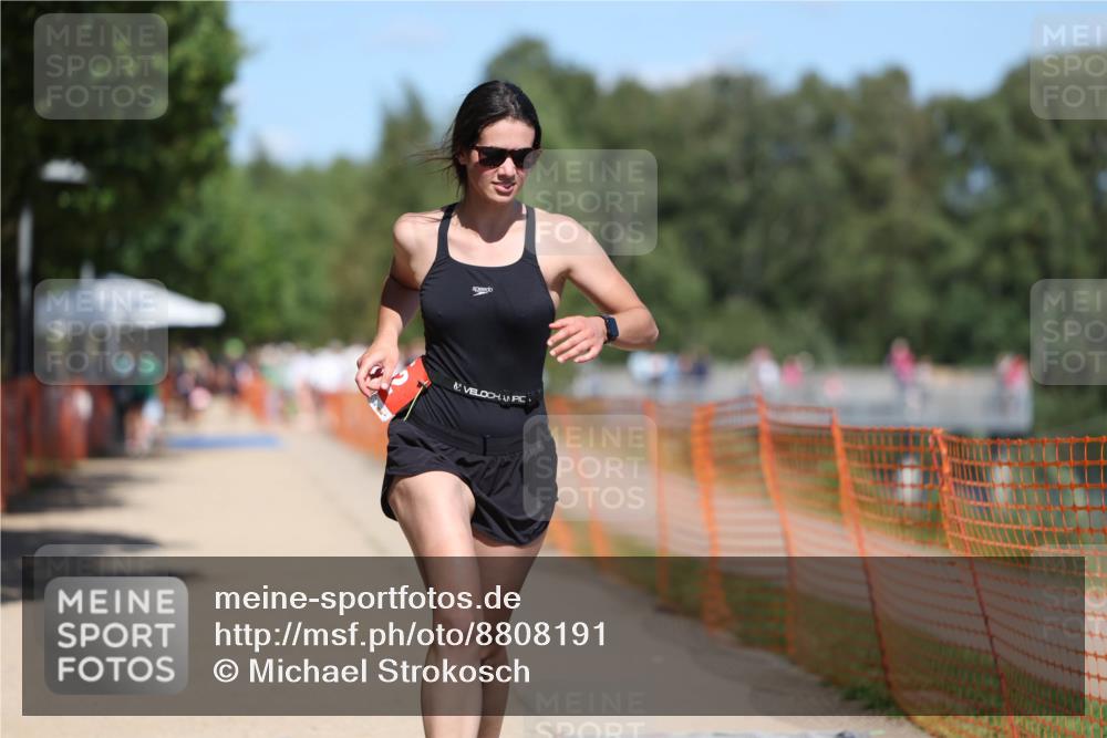 07.09.2025 - 19. Norderstedt Triathlon Michael Strokosch http://msf.ph/oto/8808191 07.09.2025 13:20:43 Laufen 272 meine-sportfotos.de
