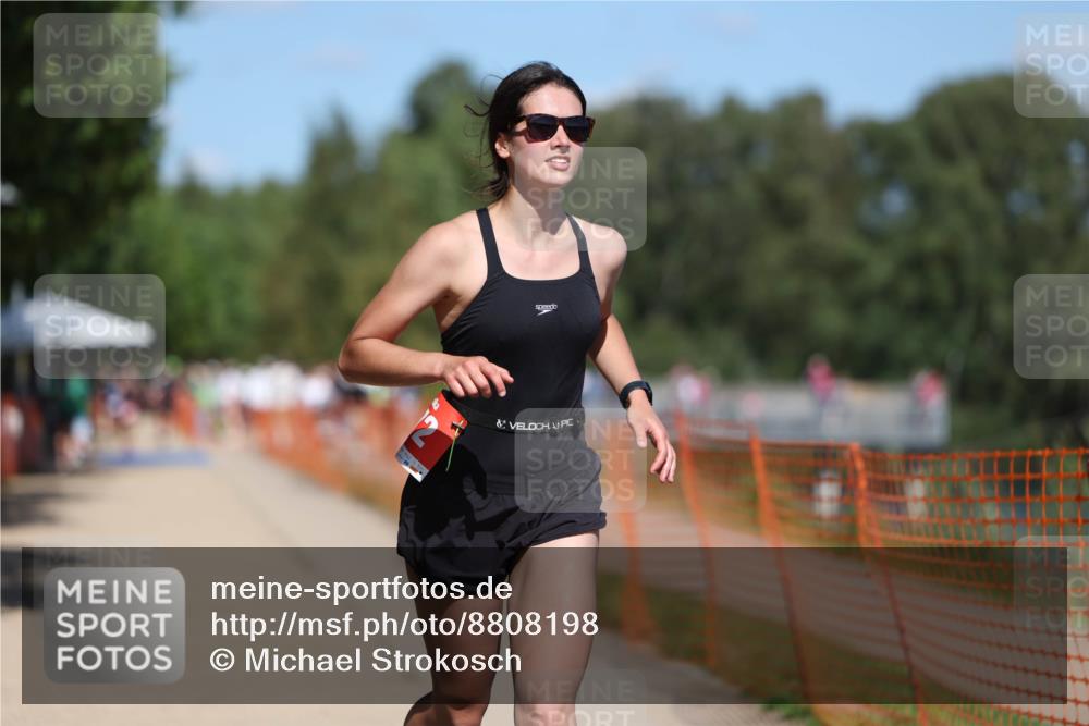 07.09.2025 - 19. Norderstedt Triathlon Michael Strokosch http://msf.ph/oto/8808198 07.09.2025 13:20:43 Laufen 272 meine-sportfotos.de