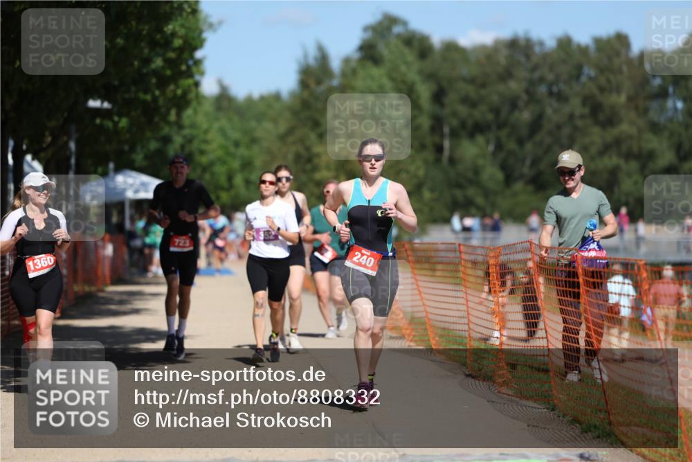 07.09.2025 - 19. Norderstedt Triathlon Michael Strokosch http://msf.ph/oto/8808332 07.09.2025 13:21:13 Laufen 240, 305, 311, 317, 352, 723, 1360 meine-sportfotos.de