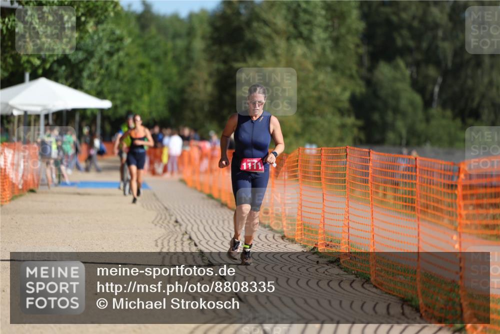 07.09.2025 - 19. Norderstedt Triathlon Michael Strokosch http://msf.ph/oto/8808335 07.09.2025 10:30:15 Laufen 1111 meine-sportfotos.de
