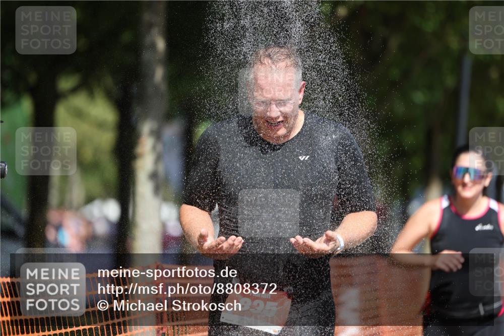 07.09.2025 - 19. Norderstedt Triathlon Michael Strokosch http://msf.ph/oto/8808372 07.09.2025 12:43:32 Laufen 835, 1268, 1380 meine-sportfotos.de