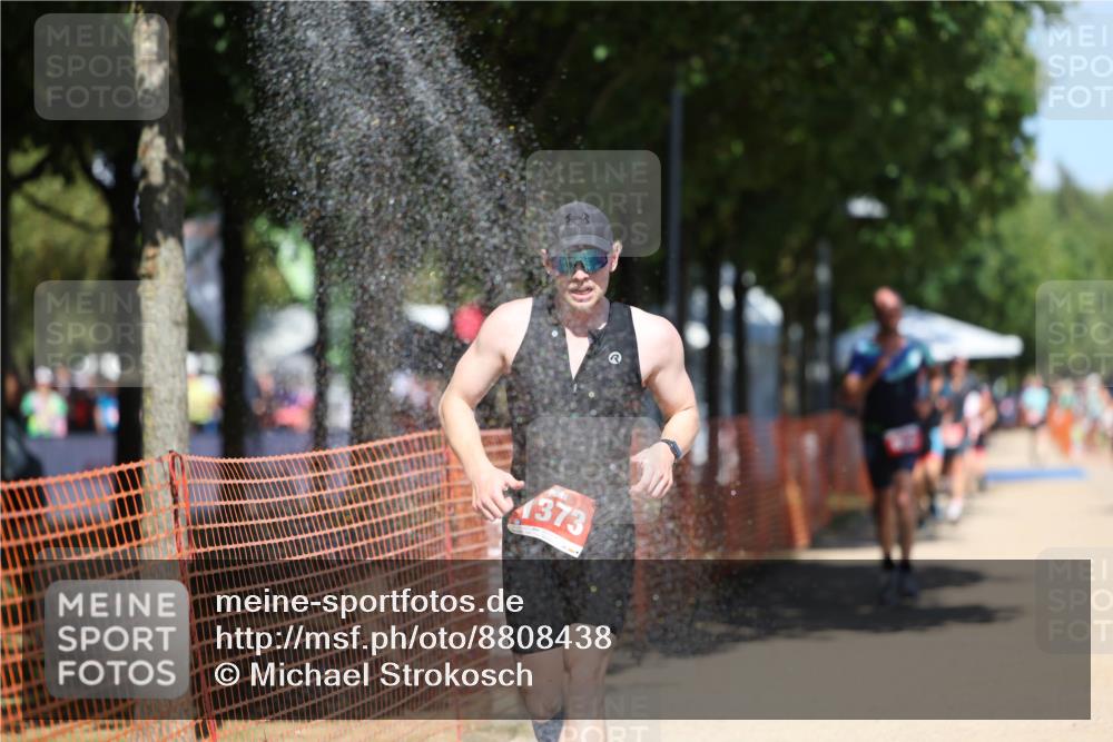 07.09.2025 - 19. Norderstedt Triathlon Michael Strokosch http://msf.ph/oto/8808438 07.09.2025 13:21:26 Laufen 220, 1373 meine-sportfotos.de