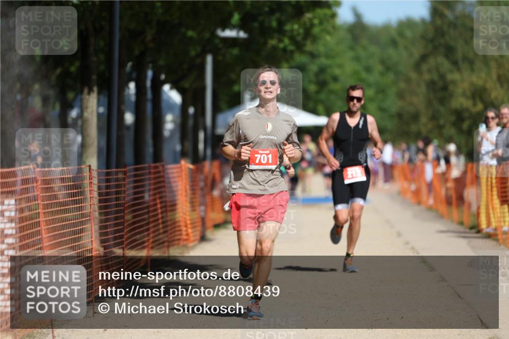 07.09.2025 - 19. Norderstedt Triathlon Michael Strokosch http://msf.ph/oto/8808439 07.09.2025 12:44:09 Laufen 212, 701, 850 meine-sportfotos.de