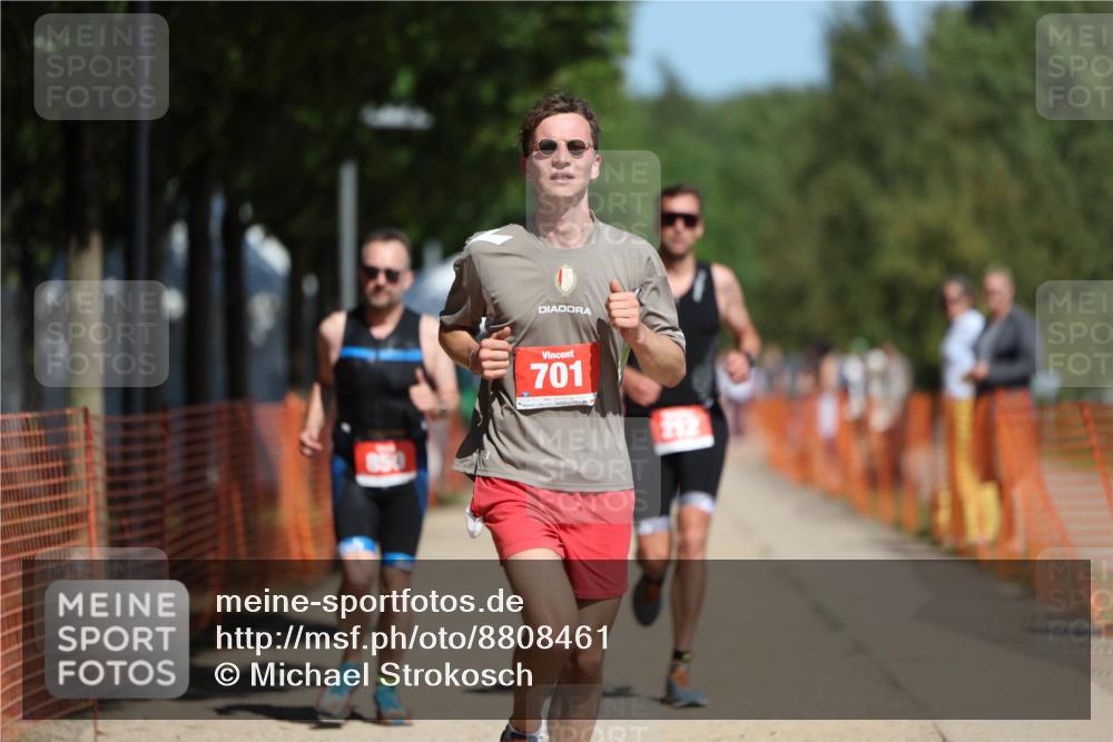 07.09.2025 - 19. Norderstedt Triathlon Michael Strokosch http://msf.ph/oto/8808461 07.09.2025 12:44:11 Laufen 212, 701, 850 meine-sportfotos.de