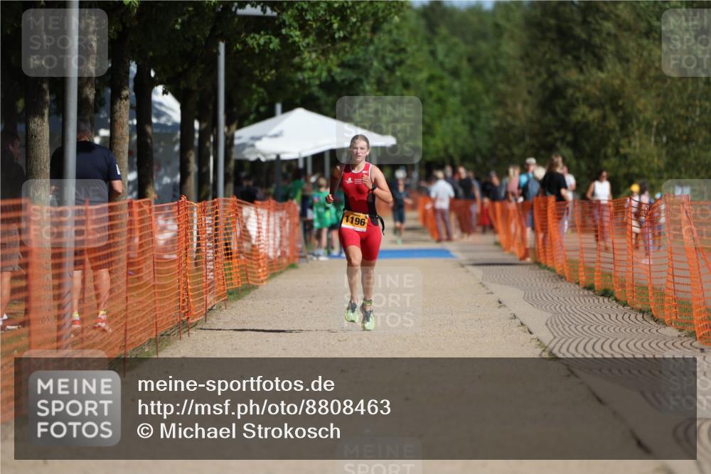 07.09.2025 - 19. Norderstedt Triathlon Michael Strokosch http://msf.ph/oto/8808463 07.09.2025 11:33:37 Laufen 1196, 1274 meine-sportfotos.de