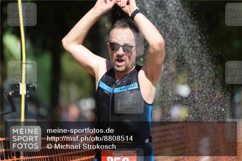 07.09.2025 - 19. Norderstedt Triathlon Michael Strokosch http://msf.ph/oto/8808514 07.09.2025 12:44:15 Laufen 212, 701, 850 meine-sportfotos.de