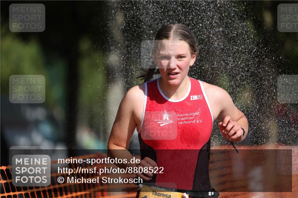 07.09.2025 - 19. Norderstedt Triathlon Michael Strokosch http://msf.ph/oto/8808522 07.09.2025 11:33:43 Laufen 1196 meine-sportfotos.de