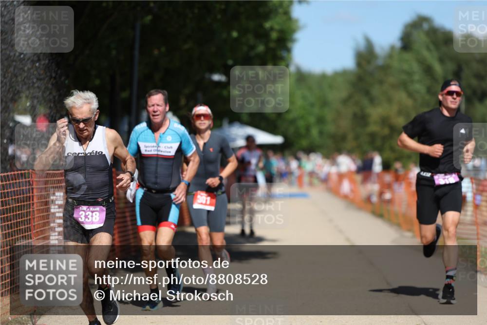 07.09.2025 - 19. Norderstedt Triathlon Michael Strokosch http://msf.ph/oto/8808528 07.09.2025 13:21:34 Laufen 220, 249, 301, 318, 338, 1298 meine-sportfotos.de