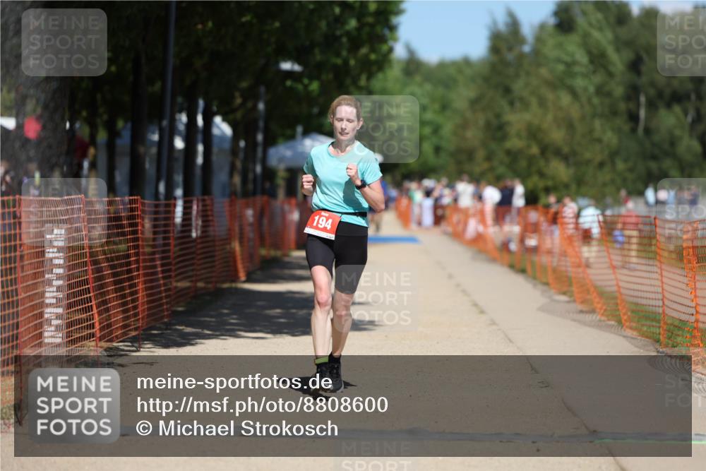 07.09.2025 - 19. Norderstedt Triathlon Michael Strokosch http://msf.ph/oto/8808600 07.09.2025 13:21:47 Laufen 194 meine-sportfotos.de