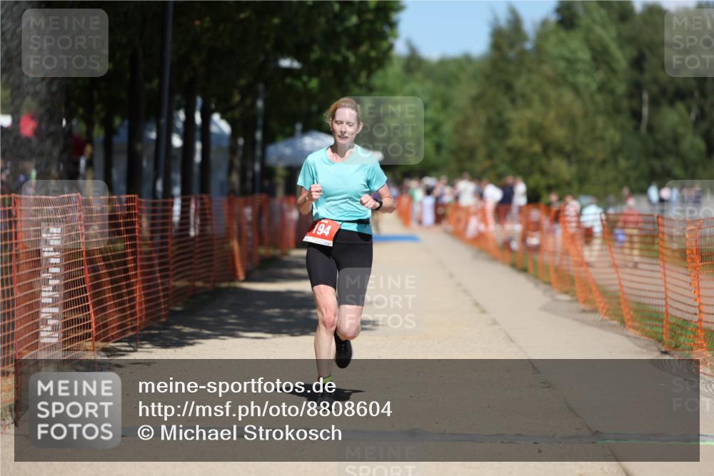 07.09.2025 - 19. Norderstedt Triathlon Michael Strokosch http://msf.ph/oto/8808604 07.09.2025 13:21:47 Laufen 194 meine-sportfotos.de