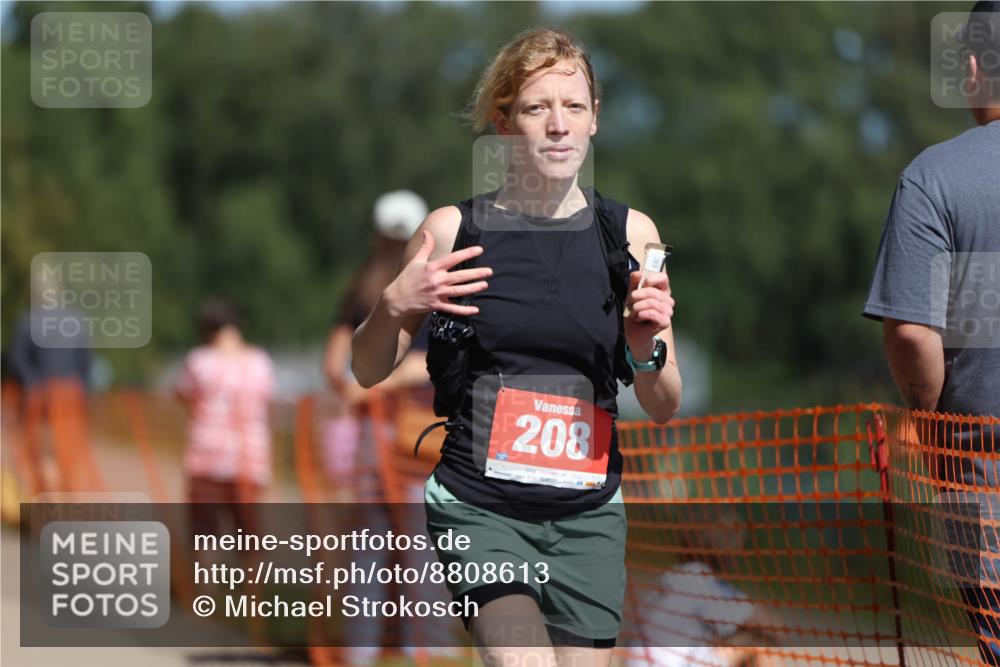 07.09.2025 - 19. Norderstedt Triathlon Michael Strokosch http://msf.ph/oto/8808613 07.09.2025 12:44:34 Laufen 208, 725, 1231, 1361 meine-sportfotos.de