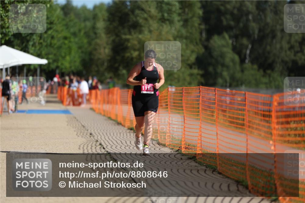 07.09.2025 - 19. Norderstedt Triathlon Michael Strokosch http://msf.ph/oto/8808646 07.09.2025 10:31:59 Laufen 1118, 1129 meine-sportfotos.de