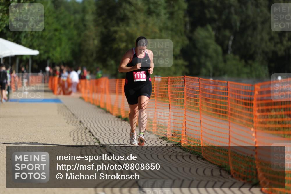 07.09.2025 - 19. Norderstedt Triathlon Michael Strokosch http://msf.ph/oto/8808650 07.09.2025 10:31:59 Laufen 1118, 1129 meine-sportfotos.de