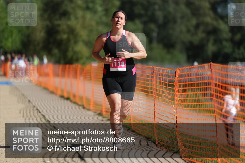 07.09.2025 - 19. Norderstedt Triathlon Michael Strokosch http://msf.ph/oto/8808665 07.09.2025 10:32:02 Laufen 1118 meine-sportfotos.de