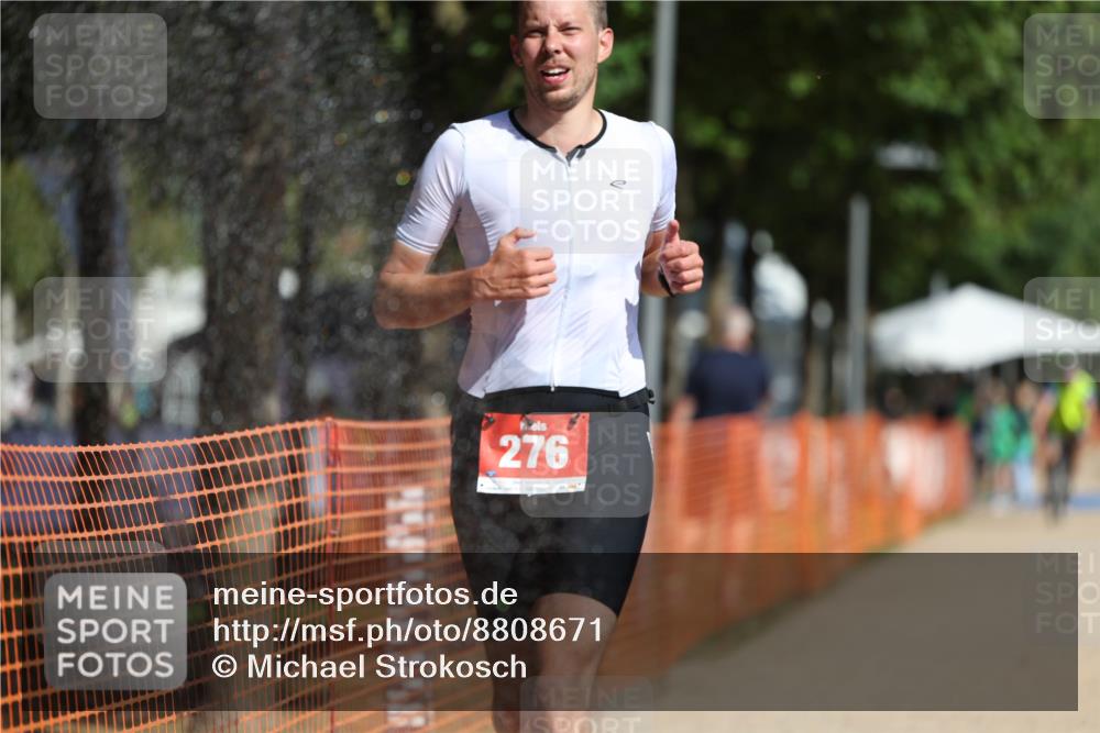 07.09.2025 - 19. Norderstedt Triathlon Michael Strokosch http://msf.ph/oto/8808671 07.09.2025 11:34:24 Laufen 276, 1173, 1175 meine-sportfotos.de