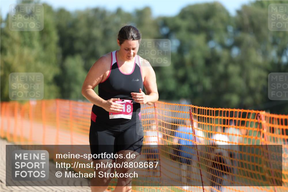 07.09.2025 - 19. Norderstedt Triathlon Michael Strokosch http://msf.ph/oto/8808687 07.09.2025 10:32:04 Laufen 1118 meine-sportfotos.de