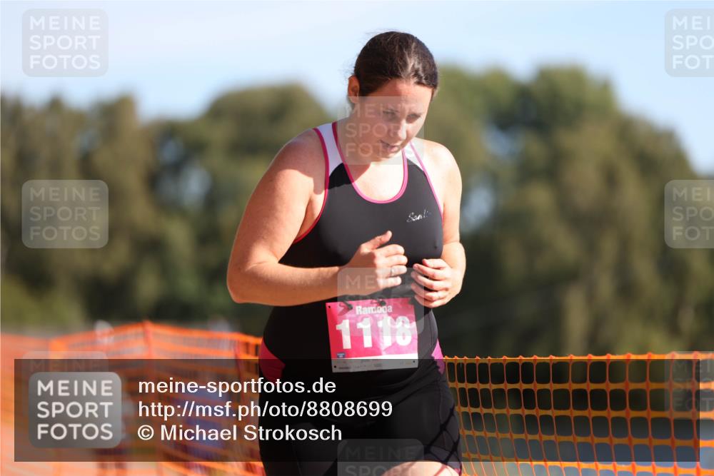 07.09.2025 - 19. Norderstedt Triathlon Michael Strokosch http://msf.ph/oto/8808699 07.09.2025 10:32:06 Laufen 1118 meine-sportfotos.de
