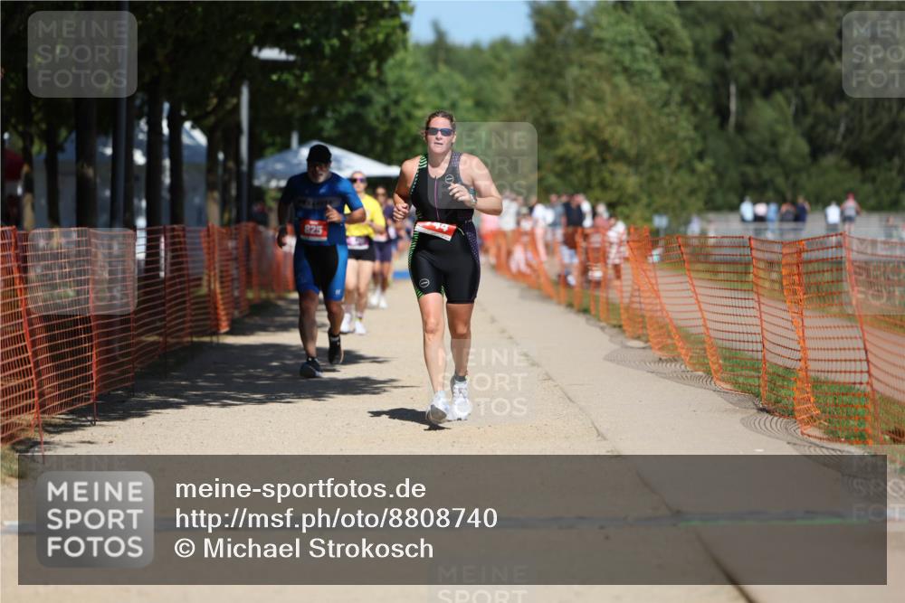 07.09.2025 - 19. Norderstedt Triathlon Michael Strokosch http://msf.ph/oto/8808740 07.09.2025 13:22:12 Laufen 309, 744, 825 meine-sportfotos.de
