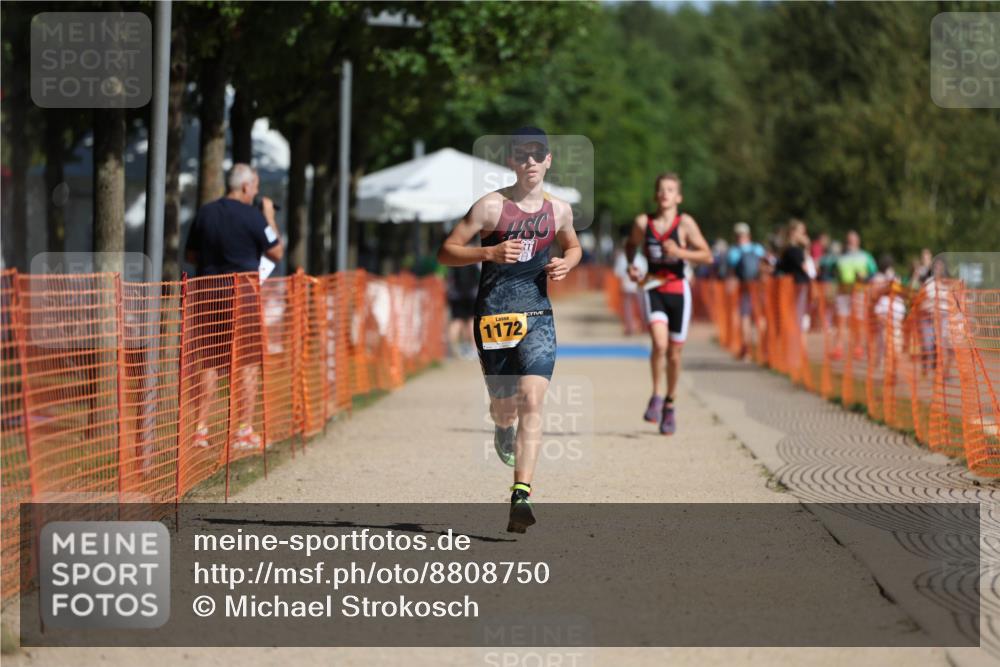 07.09.2025 - 19. Norderstedt Triathlon Michael Strokosch http://msf.ph/oto/8808750 07.09.2025 11:35:16 Laufen 1162, 1172 meine-sportfotos.de