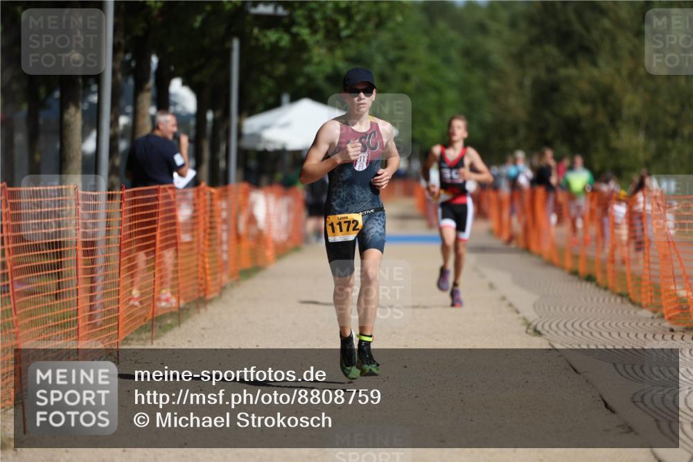 07.09.2025 - 19. Norderstedt Triathlon Michael Strokosch http://msf.ph/oto/8808759 07.09.2025 11:35:17 Laufen 1162, 1172 meine-sportfotos.de