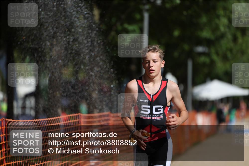 07.09.2025 - 19. Norderstedt Triathlon Michael Strokosch http://msf.ph/oto/8808852 07.09.2025 11:35:23 Laufen 1162, 1172 meine-sportfotos.de