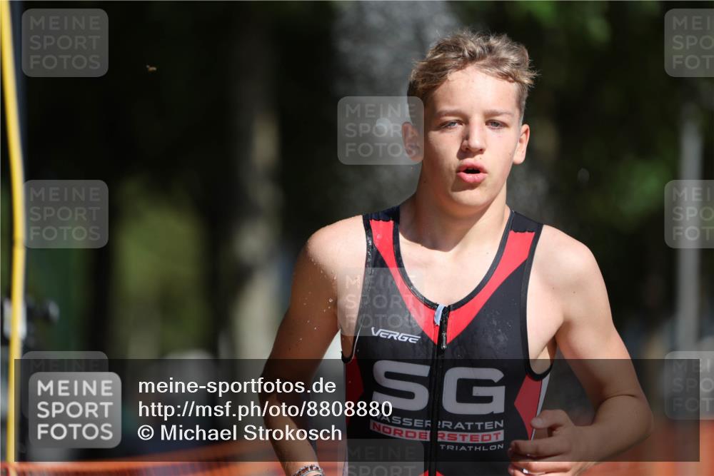 07.09.2025 - 19. Norderstedt Triathlon Michael Strokosch http://msf.ph/oto/8808880 07.09.2025 11:35:24 Laufen 1162, 1172 meine-sportfotos.de