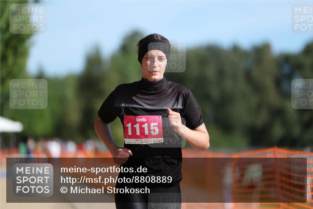 07.09.2025 - 19. Norderstedt Triathlon Michael Strokosch http://msf.ph/oto/8808889 07.09.2025 10:33:15 Laufen 1115 meine-sportfotos.de