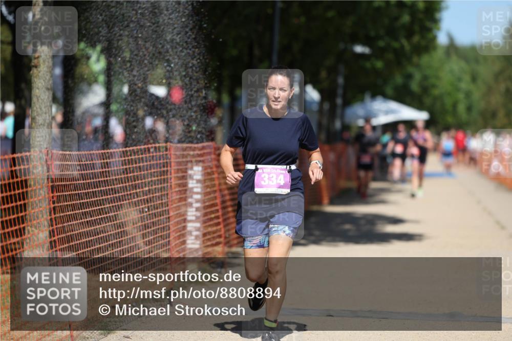07.09.2025 - 19. Norderstedt Triathlon Michael Strokosch http://msf.ph/oto/8808894 07.09.2025 13:22:28 Laufen 334 meine-sportfotos.de