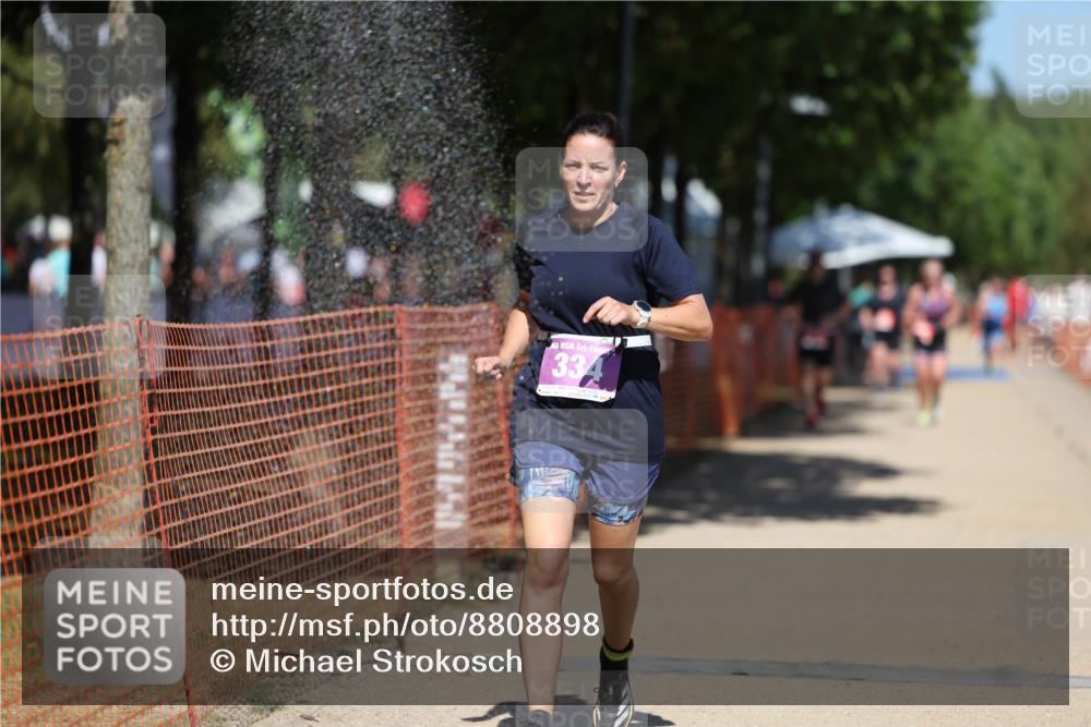 07.09.2025 - 19. Norderstedt Triathlon Michael Strokosch http://msf.ph/oto/8808898 07.09.2025 13:22:28 Laufen 334 meine-sportfotos.de