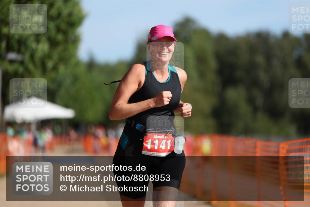 07.09.2025 - 19. Norderstedt Triathlon Michael Strokosch http://msf.ph/oto/8808953 07.09.2025 10:34:40 Laufen 1141 meine-sportfotos.de