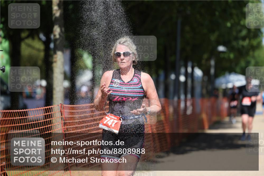 07.09.2025 - 19. Norderstedt Triathlon Michael Strokosch http://msf.ph/oto/8808988 07.09.2025 13:22:40 Laufen 211, 277, 747 meine-sportfotos.de