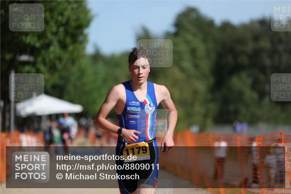 07.09.2025 - 19. Norderstedt Triathlon Michael Strokosch http://msf.ph/oto/8809011 07.09.2025 11:35:53 Laufen 1179, 1211 meine-sportfotos.de