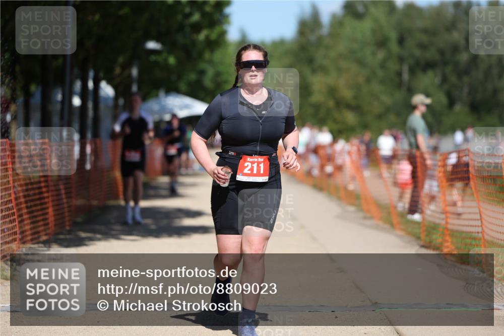 07.09.2025 - 19. Norderstedt Triathlon Michael Strokosch http://msf.ph/oto/8809023 07.09.2025 13:22:46 Laufen 211, 1356 meine-sportfotos.de