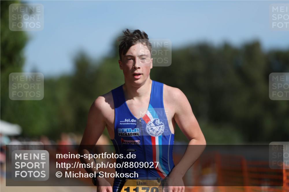 07.09.2025 - 19. Norderstedt Triathlon Michael Strokosch http://msf.ph/oto/8809027 07.09.2025 11:35:54 Laufen 1179, 1211 meine-sportfotos.de