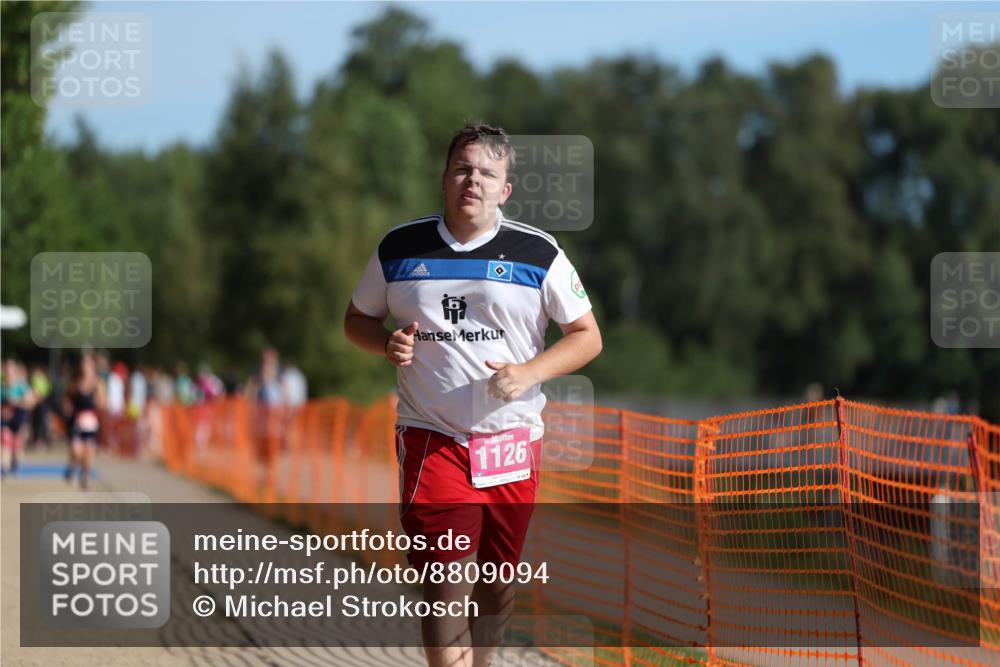 07.09.2025 - 19. Norderstedt Triathlon Michael Strokosch http://msf.ph/oto/8809094 07.09.2025 10:35:15 Laufen 1114, 1126 meine-sportfotos.de