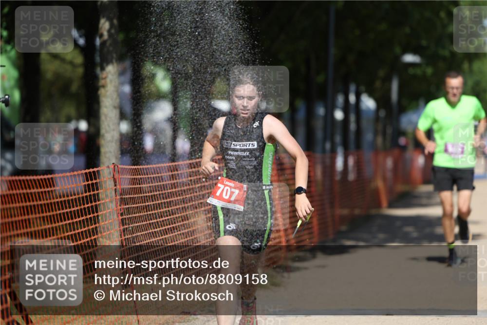 07.09.2025 - 19. Norderstedt Triathlon Michael Strokosch http://msf.ph/oto/8809158 07.09.2025 13:23:08 Laufen 327, 348, 707 meine-sportfotos.de