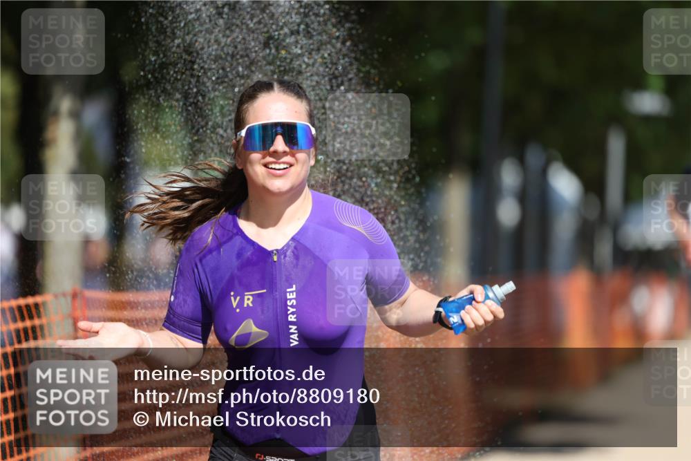 07.09.2025 - 19. Norderstedt Triathlon Michael Strokosch http://msf.ph/oto/8809180 07.09.2025 12:45:55 Laufen 226, 1246, 1329 meine-sportfotos.de