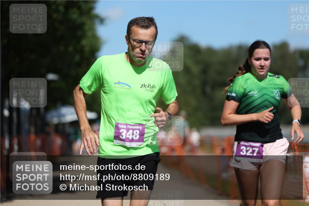 07.09.2025 - 19. Norderstedt Triathlon Michael Strokosch http://msf.ph/oto/8809189 07.09.2025 13:23:11 Laufen 327, 348, 707 meine-sportfotos.de
